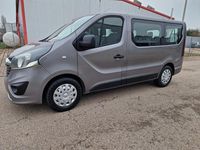 Gebraucht Opel Vivaro 120 PS (88 kW) 2016 Braun Van / Kleinbus
