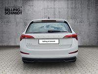 Gebraucht Skoda Scala Active 95 PS (69 kW) 2019 Candyweiß Kleinwagen