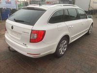 gebraucht Skoda Superb SuperbCombi 2.0 TDI DSG FAMILY