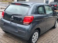 Gebraucht Citroën C1 70 PS (51 kW) 2016 Schwarz Kleinwagen