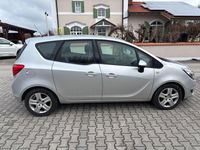 Gebraucht Opel Meriva Style 140 PS (102 kW) 2015 Silber Van / Kleinbus