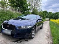Gebraucht Jaguar XE 180 PS (132 kW) 2016 Blau Limousine