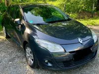 Gebraucht Renault Mégane 101 PS (74 kW) 2011 Grau Limousine