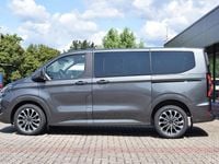 Neu Ford Tourneo Titanium 170 PS (125 kW) 2025 Grau Van / Kleinbus