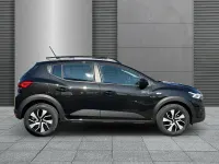 Neu Dacia Sandero Expression 101 PS (74 kW) 2026 Perlmuttschwarz SUV