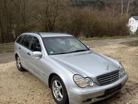 Gebraucht Mercedes C200 122 PS (89 kW) 2002 Silber Kombi