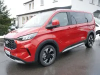 Neu Ford Tourneo Active 170 PS (125 kW) 2026 Rot Van / Kleinbus