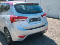 Gebraucht Hyundai ix20 90 PS (66 kW) 2011 Silber Kleinwagen