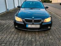 Gebraucht BMW 320 150 PS (110 kW) 2007 Schwarz Kombi