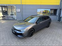 Gebraucht VW Passat R-line 150 PS (110 kW) 2024 Grau Kombi