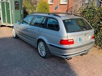Gebraucht BMW 320 170 PS (125 kW) 2002 Silber Kombi