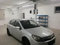Second-hand Opel Astra 105 CP (77 kW) 2005 Argintiu Berlinǎ