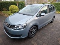 Gebraucht VW Sharan Trendline 140 PS (102 kW) 2015 Grau Van / Kleinbus