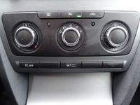 Gebraucht Skoda Octavia Fun 105 PS (77 kW) 2012 Schwarz metallic Kombi