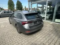 Gebraucht Skoda Octavia Clever 116 PS (85 kW) 2022 Grau Kombi