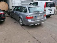 Gebraucht BMW 530 218 PS (160 kW) 2004 Silber Kombi
