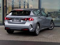 Neu BMW 120 Performance 170 PS (125 kW) 2025 Skyscraper grau metallic Kleinwagen