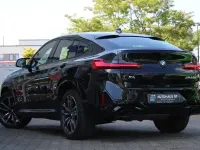 Gebraucht BMW X4 M Sport 360 PS (264 kW) 2023 Black sapphire SUV