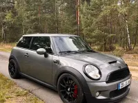 Käytetty Mini John Cooper Works 211 HP (155 kW) 2009 Harmaa Viistoperä