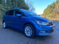Gebraucht VW Touran Highline 150 PS (110 kW) 2017 Caribbean blue Van / Kleinbus