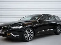Gebraucht Volvo V60 Inscription 250 PS (183 kW) 2019 Schwarz Kombi
