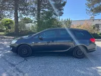 Gebraucht Opel Astra Edition 116 PS (85 kW) 2012 Schwarz Kombi