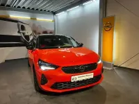 Gebraucht Opel Corsa GS Line 135 PS (99 kW) 2022 Power orange/dynamik orange (metallic) Limousine