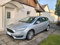 Gebraucht Ford Focus 95 PS (69 kW) 2016 Silber Limousine