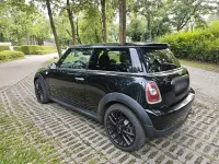 Usata Mini Cooper 109 CV (80 kW) 2009 Nero Utilitaria