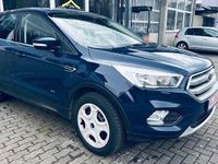 Gebraucht Ford Kuga 150 PS (110 kW) 2018 Blau SUV