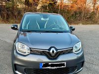 Gebraucht Renault Twingo Techno 60 kW (82 PS) 2022 Grau Kleinwagen