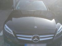 Gebraucht Mercedes C180 156 PS (114 kW) 2018 Schwarz Limousine