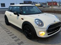 Brugt Mini Cooper Coupé 75 HK (55 kW) 2015 Beige Coupe