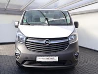 Gebraucht Opel Vivaro 95 PS (69 kW) 2018 Casabl/arctic/eisweiss/kaolin Van / Kleinbus
