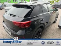 Gebraucht VW T-Roc IQ Drive 150 PS (110 kW) 2023 Schwarz SUV