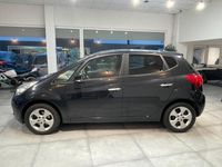 Gebraucht Kia Venga 90 PS (66 kW) 2014 Schwarz Kleinwagen