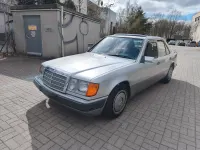 Gebraucht Mercedes 200 118 PS (86 kW) 1990 Silber Limousine