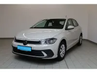 Gebraucht VW Polo Life 80 PS (58 kW) 2023 Ascotgrau Kleinwagen