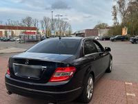 Gebraucht Mercedes C320 224 PS (164 kW) 2008 Blau Limousine
