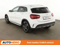 Gebraucht Mercedes GLA220 AMG line 170 PS (125 kW) 2018 Polarweiss SUV