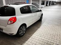 Gebraucht Renault Clio II Night&Day 2011 Weiß Kleinwagen