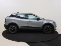 Gebraucht Alfa Romeo Junior 114 kW (156 PS) 2025 Grau (grigio arese) SUV