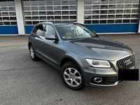 gebraucht Audi Q5 2.0 TDI / Diesel / Grau