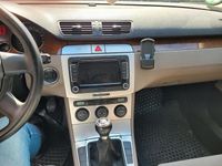 Gebraucht VW Passat 140 PS (102 kW) 2008 Braun Limousine