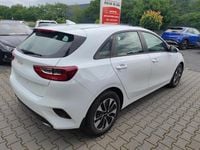Nowe Kia Ceed 140 KM (102 kW) 2026 Biały Hatchback