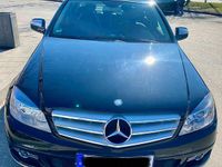 Gebraucht Mercedes C180 156 PS (114 kW) 2007 Schwarz Limousine