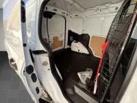 Używany Ford Transit Trend 101 KM (74 kW) 2020 Biały Minivan