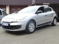 Używany Renault Mégane 101 KM (74 kW) 2012 Szary Sedan/Limuzyna