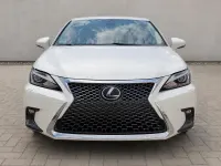 Gebraucht Lexus CT200h 136 PS (100 kW) 2019 Weiß Kleinwagen