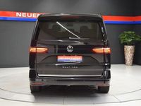Usado VW Multivan Style 150 HP (110 kW) 2024 Andere Monovolume